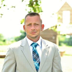 Meet your Posher, Donnie